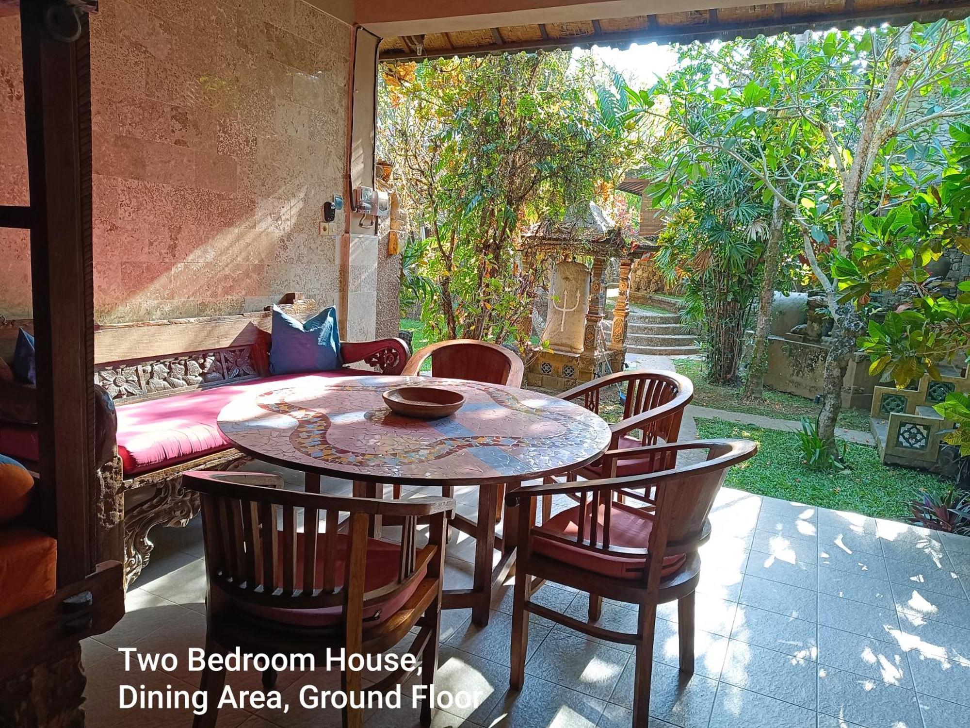 Guci Guesthouses Ubud Exteriör bild