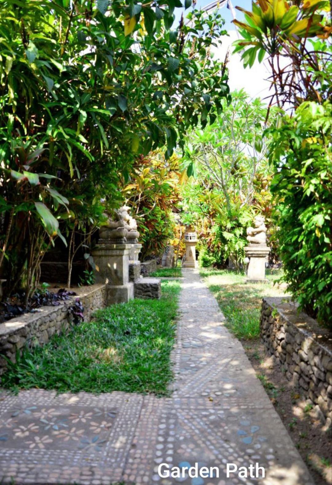 Guci Guesthouses Ubud Exteriör bild